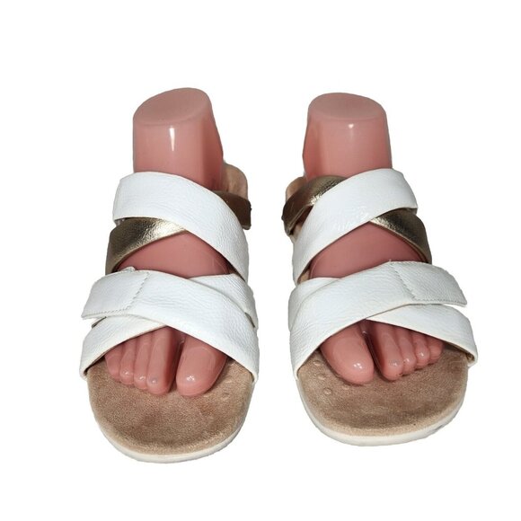 Vionic Shoes - Vionic Women's Size 7 Hadlie White Gold Cross edición Straps (28)